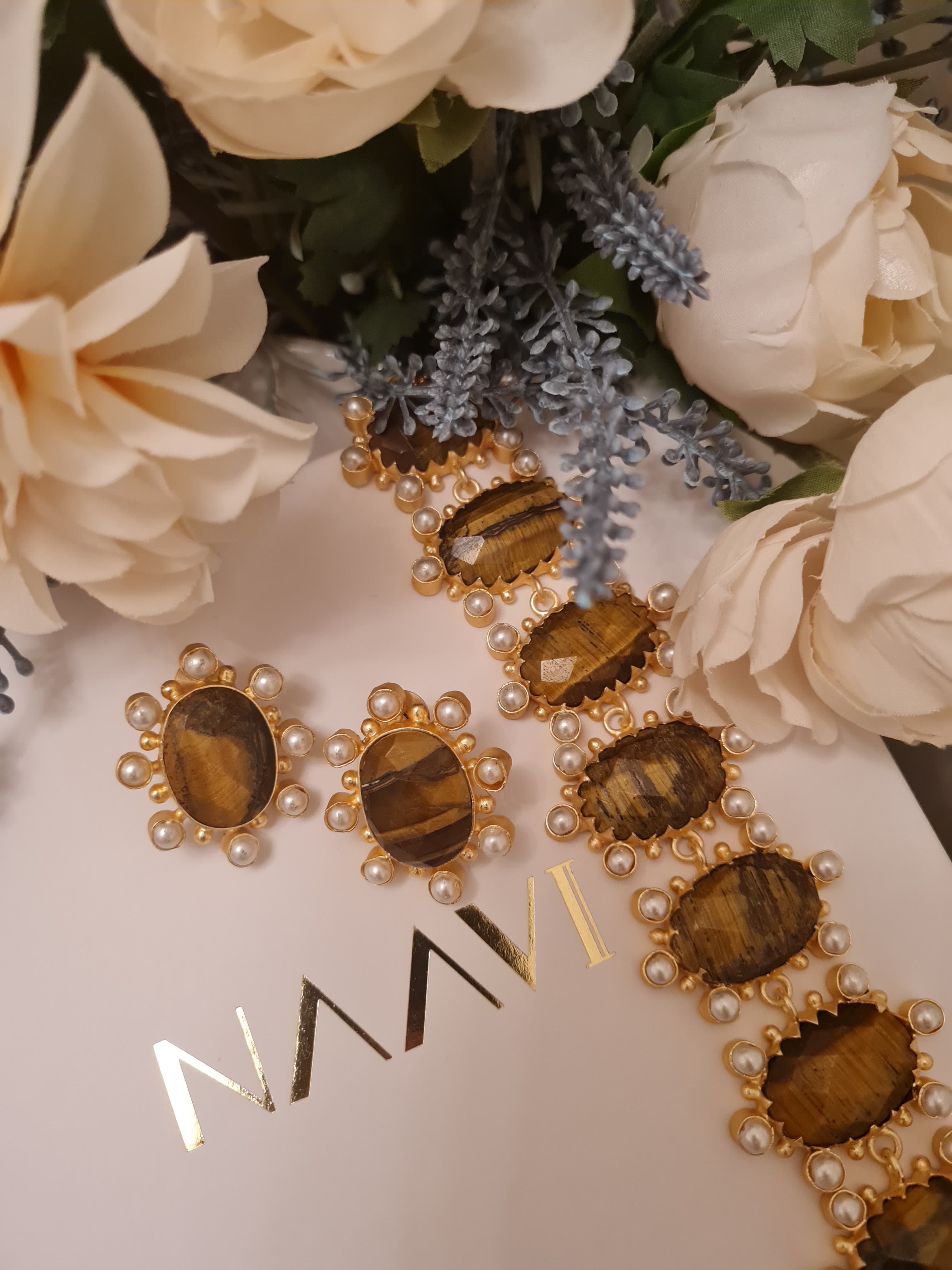 Naavi everyday edit jewellery
