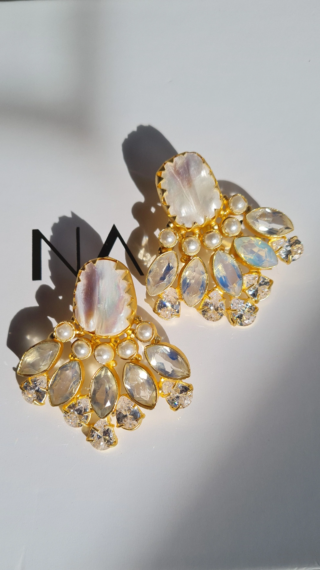 Naavi Luna Cluster earrings with moonstone and pearl